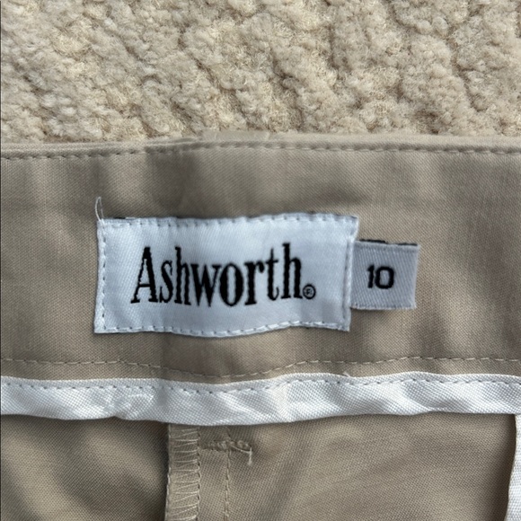 Ashworth Women’s Khaki Chinos - Picture 2 of 4